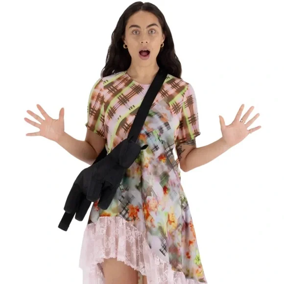 BAGGU x Collina Strada horse bag in black - Picture 2 of 7